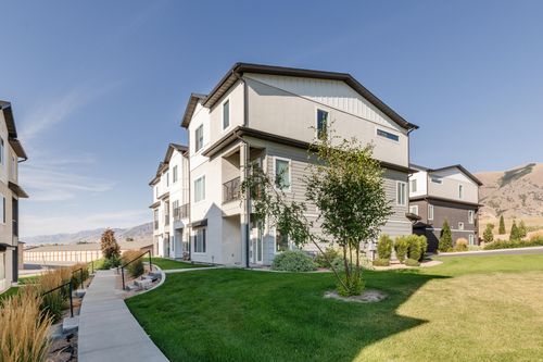 693 730, Hyrum, UT, 84319-3111 | Card Image