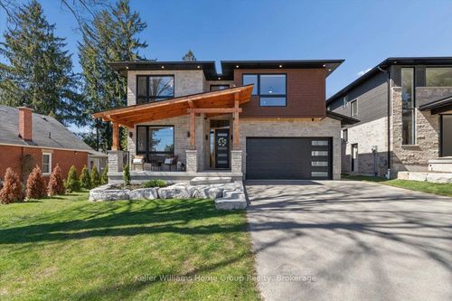 300 South Street, Centre Wellington, ON, N0B1S0 | Card Image