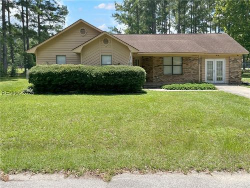 134 Kerrison St, Varnville, SC, 29944-5389 | Card Image