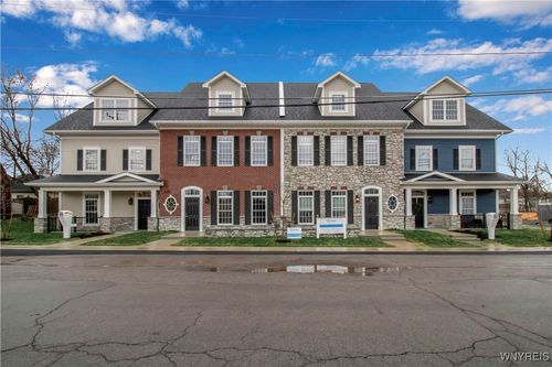 106 California Dr, Amherst, NY, 14221-6676 | Card Image