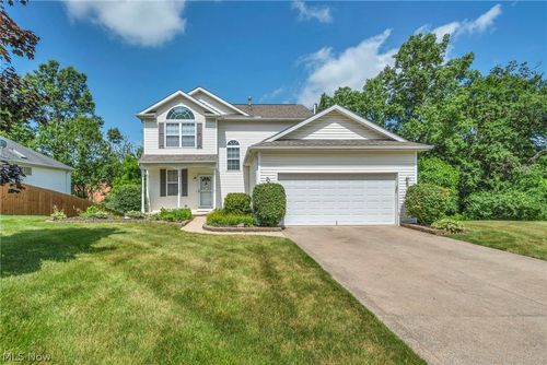 4874 Gateway Dr, Medina, OH, 44256-7964 | Card Image