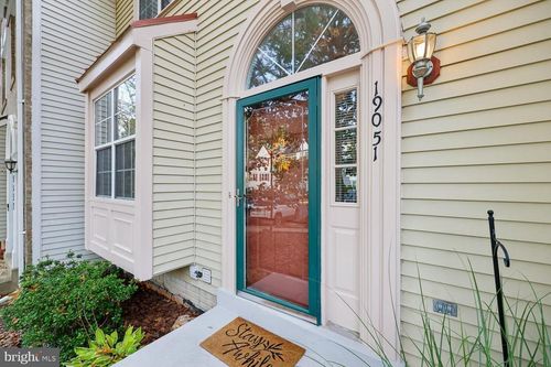 19051 Highstream Dr, GERMANTOWN, MD, 20874-6160 | Card Image