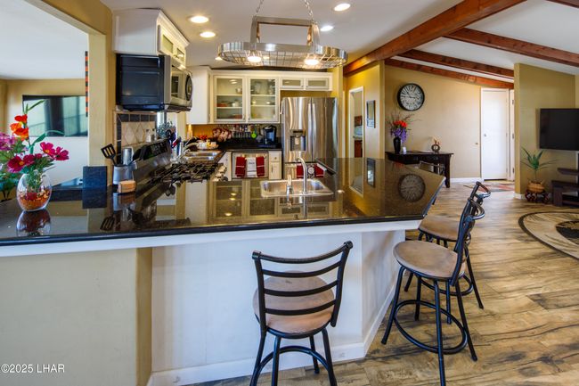9418 Hilltop Dr, House other with 4 bedrooms, 2 bathrooms and null parking in Parker AZ | Image 5