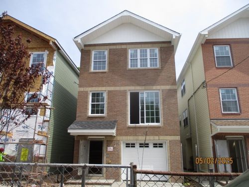 339 13th Ave, Newark, NJ, 07103 | Card Image
