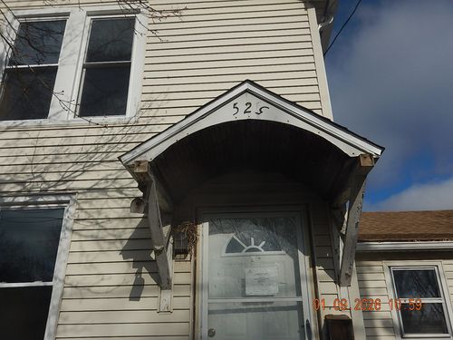 525 E Marion St, Princeton, IL, 61356-2253 | Card Image