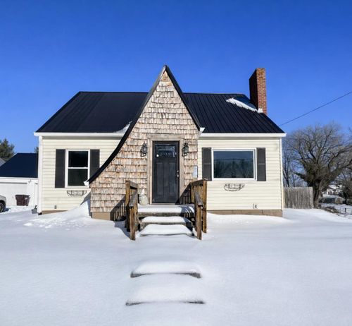 692 High St., Minford, OH, 45653 | Card Image