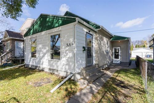 321 Kilbride Ave, Winnipeg, MB, R2V1A4 | Card Image