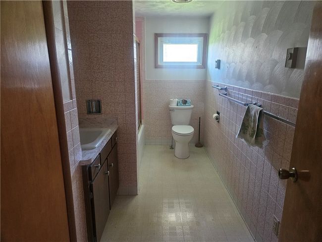 14 Steingrabe Rd, House other with 3 bedrooms, 2 bathrooms and 2 parking in New Wilmington PA | Image 11