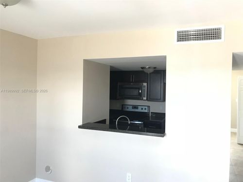 apt-7-1990 Nw 4th Ct, Miami, FL, 33136-1246 | Card Image