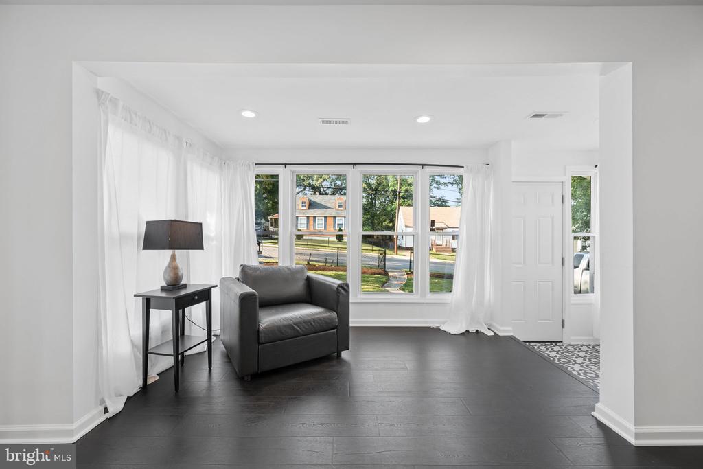 Residential in HYATTSVILLE 4