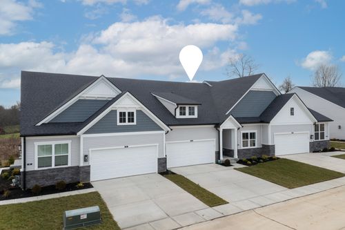 821 Amesbury Dr, Florence, KY, 41042-9212 | Card Image