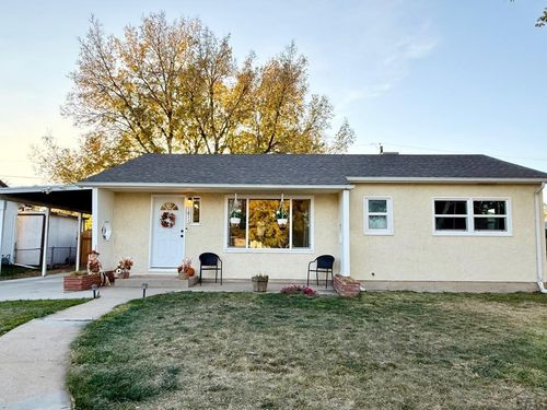 1811 Lynwood Ln, Pueblo, CO, 81005-2405 | Card Image