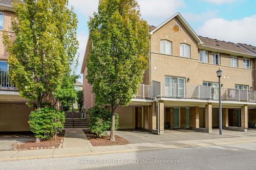 272-23 Observatory Lane, Richmond Hill, ON, L4C0M7 | Card Image