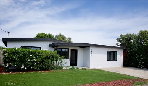 820 Iris, Imperial Beach, CA, 91932 | Card Image