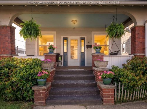 417 Beauregard St, Charleston, WV, 25301-1901 | Card Image