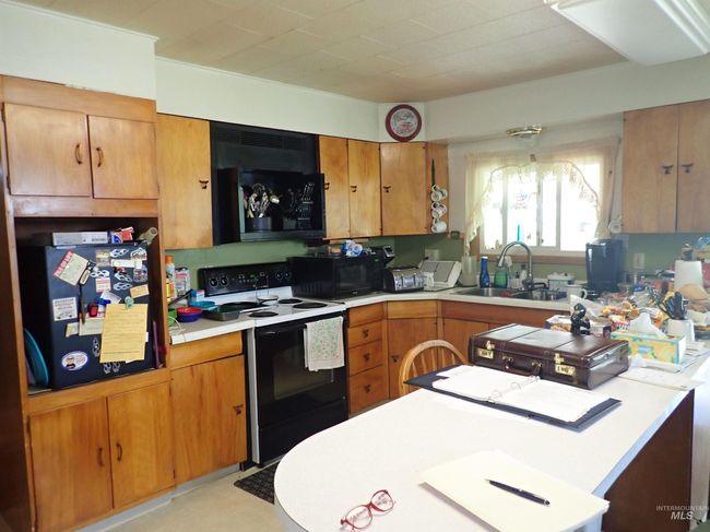 921 N Main St, House other with 3 bedrooms, 2 bathrooms and 3 parking in Weippe ID | Image 12