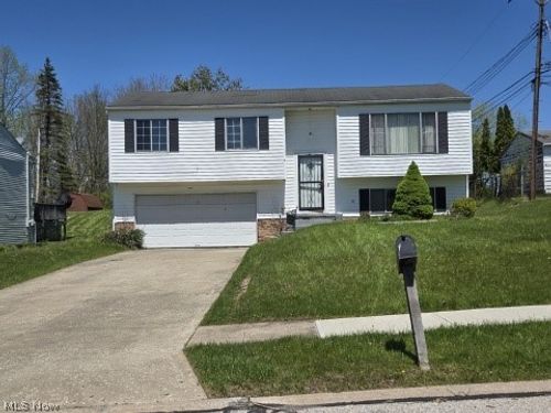 25849 Buckthorn Rd, Bedford, OH, 44146-4826 | Card Image
