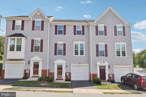 103 Simmons Aly, PHOENIXVILLE, PA, 19460-3018 | Card Image