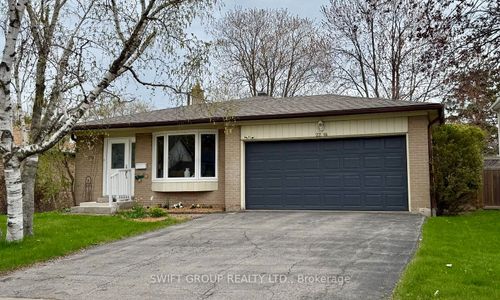 2218 Buttonbush Cres, Mississauga, ON, L5L1C5 | Card Image