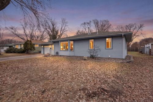 5631 6th St Ne, Fridley, MN, 55432-5547 | Card Image