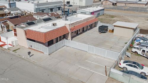 113 W Pillsbury St, Lancaster, CA, 93534-3638 | Card Image