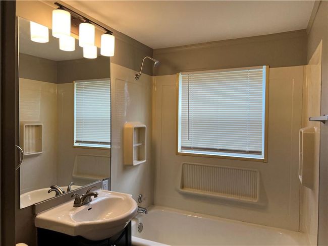203 N Connor St, House other with 2 bedrooms, 1 bathrooms and null parking in Odessa MO | Image 11