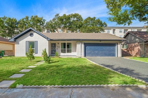 1825 Locksford St, Houston, TX, 77008-1007 | Card Image