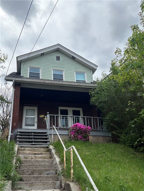 224 Johnston Ave, Pittsburgh, PA, 15207-1741 | Card Image