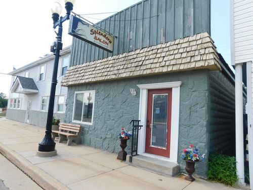 525 W Main St, Kirkland, IL, 60146-8453 | Card Image