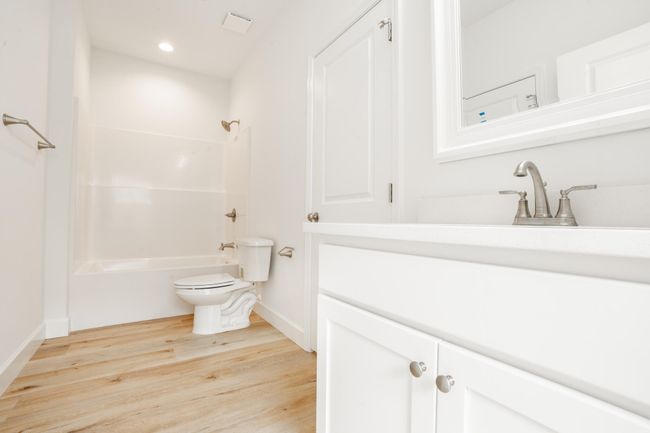 21_C_Fifth_Ave-18 | Image 16