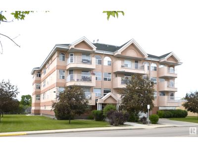 305 - 4910 51 St, Condo with 2 bedrooms, 2 bathrooms and 1 parking in Bonnyville AB | Image 2