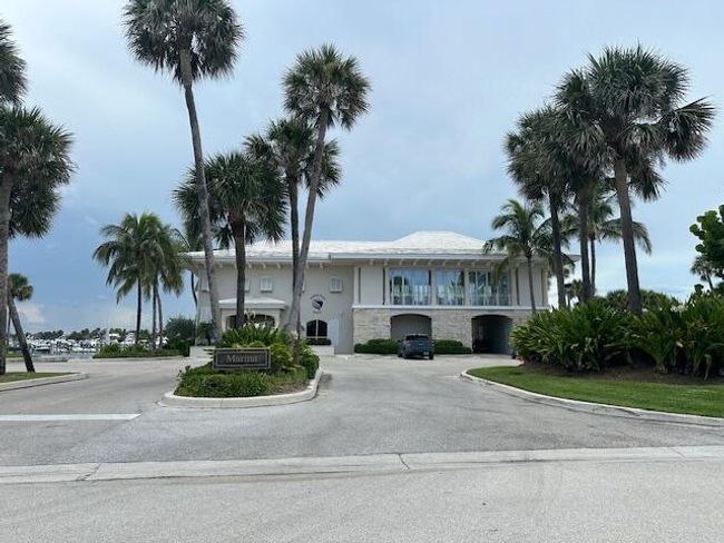 APT-316 - 2001 Se Sailfish Point Blvd, Condo with 3 bedrooms, 3 bathrooms and null parking in Stuart FL | Image 27