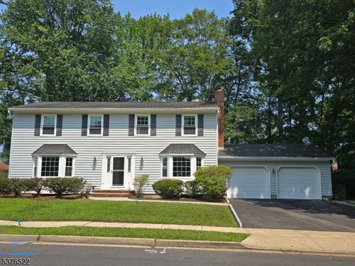 262 W Hegel Ave, Edison, NJ, 08820-1217 | Card Image