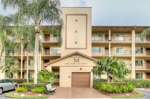 apt-102m-901 Sw 141st Ave, Pembroke Pines, FL, 33027-6976 | Card Image
