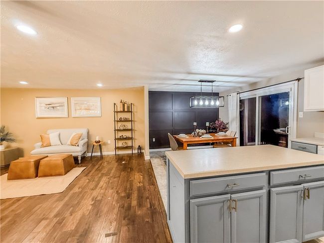 133 Glengarry Dr, House other with 3 bedrooms, 2 bathrooms and 2 parking in Coraopolis PA | Image 14