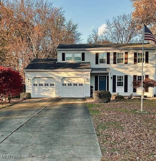 3717 Allenwood Dr Se, Warren, OH, 44484-2921 | Card Image