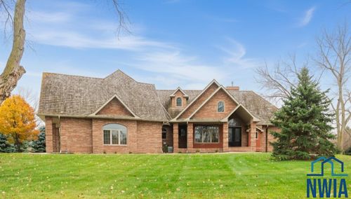 942 Spyglass Cir, Dakota Dunes, SD, 57049-5101 | Card Image