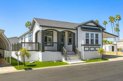 154-7207 Santa Barbara St, Carlsbad, CA, 92011-4633 | Card Image