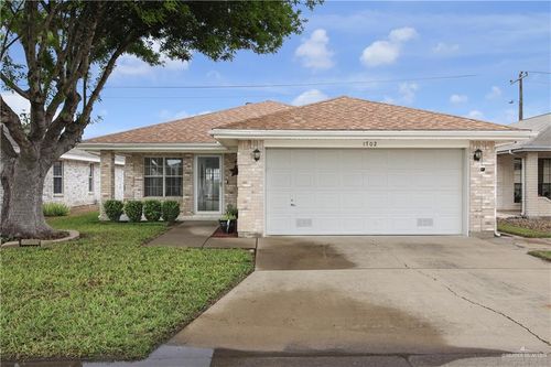 1702 Aries St, Mission, TX, 78572-6552 | Card Image