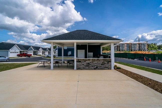 1524 Crownpoint Dr, Townhouse with 3 bedrooms, 2 bathrooms and null parking in Rockingham VA | Image 36