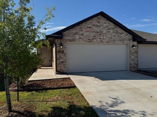 634 Marlin Ct, Chickasha, OK, 73018-5010 | Card Image