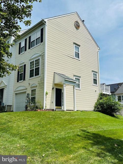 1901 Tremont St Se, WASHINGTON, DC, 20020-7604 | Card Image