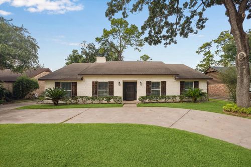 10042 Briar Forest Dr, Houston, TX, 77042-2416 | Card Image