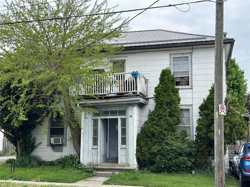 125 Stanley St, Simcoe, ON, N3Y1M6 | Card Image