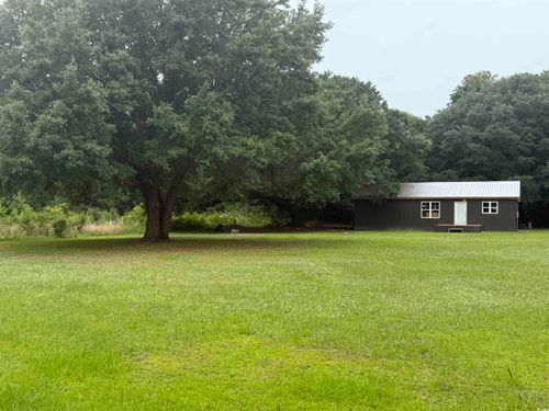 389 Easler Hwy, Greeleyville, SC, 29056-9134 | Card Image