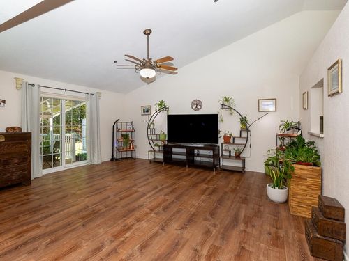 15 Marilyn Dr, Atkinson, NH, 03811-2459 | Card Image