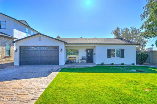 4001 E Indianola Avenue, Phoenix, AZ, 85018 | Card Image