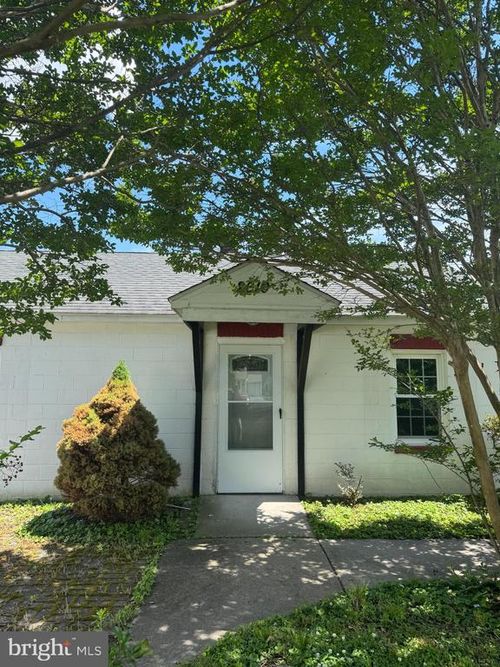 2610 Cleveland Ave, CLAYMONT, DE, 19703-2448 | Card Image