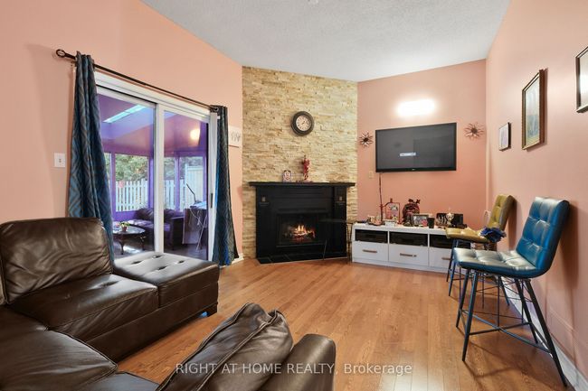 6104 Vineyard Dr, House other with 4 bedrooms, 3 bathrooms and 3 parking in Orléans ON | Image 17