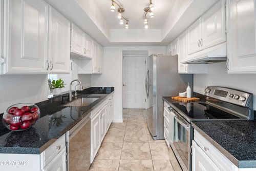 3928 N Granite Reef Rd, Scottsdale, AZ, 85251-4919 | Card Image